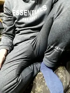 Snapshot of Aww21 chatting on 03.31.26 Aww21 online show from 03.31.26