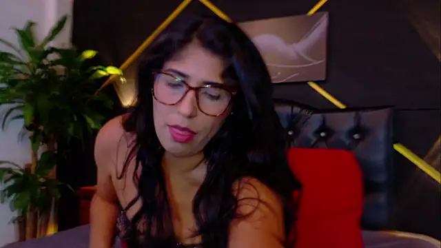 serena kournikova online show from 02.20.26