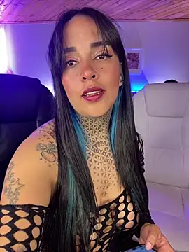 Snapshot of Annie_Alicee chatting on 03.01.26 Annie Alicee online show from 03.01.26