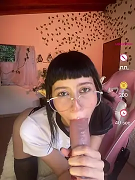Snapshot of Capricornmystic1 chatting on 06.13.26 Capricornmystic1 online show from 06.13.26