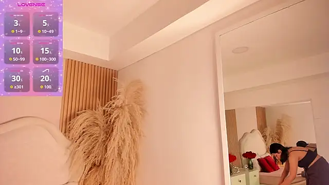 rebeca taylor online show from 03.14.26