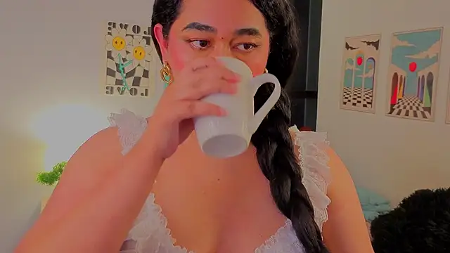 hipatia1moretime online show from 04.14.26