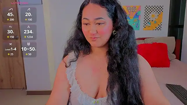 Snapshot of hipatia1moretime chatting on 06.05.26 hipatia1moretime online show from 06.05.26