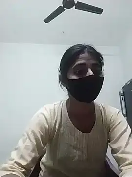 Snapshot of Kitti-Sharma chatting on 03.20.26 Kitti-Sharma online show from 03.20.26