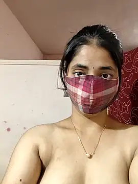 Snapshot of Kitti-Sharma chatting on 08.07.26 Kitti-Sharma online show from 08.07.26