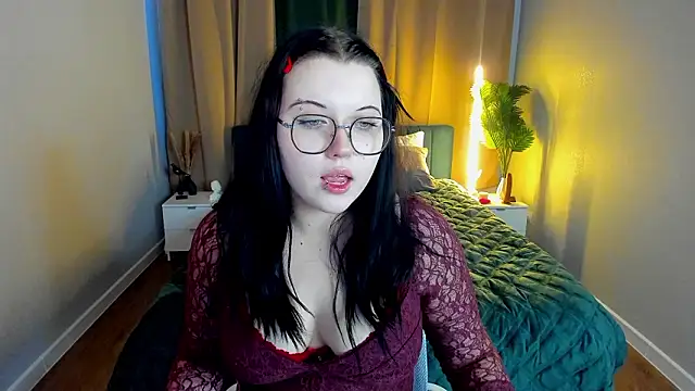 Kira G0ld online show from 03.05.26