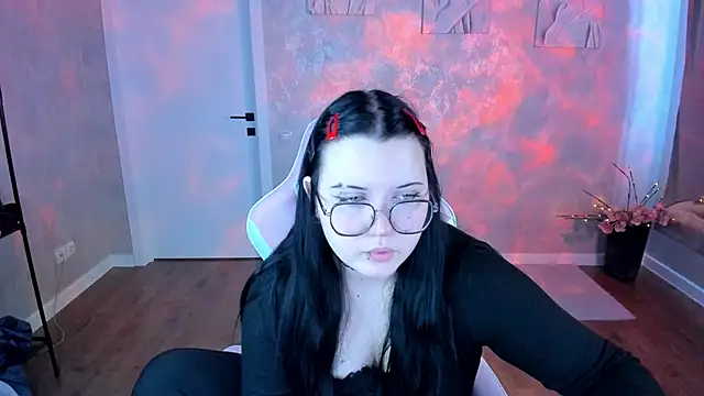 Kira G0ld online show from 04.11.26