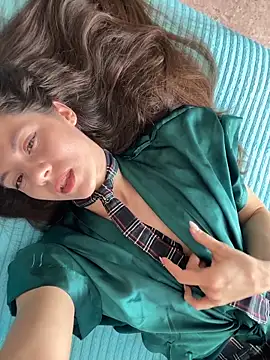 OnlyLeiLa online show from 04.16.26