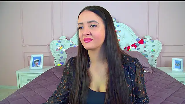 ElinaBellucci online show from 02.16.26