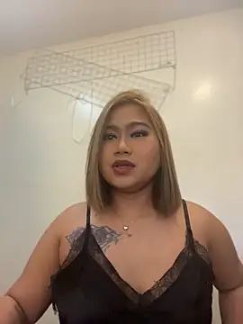 Snapshot of vien_pussy69 chatting on 06.19.26 vien pussy69 online show from 06.19.26