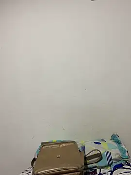 Emma Sanz   online show from 03.14.26