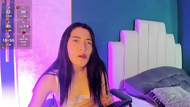 Adrienne   online show from 03.31.26