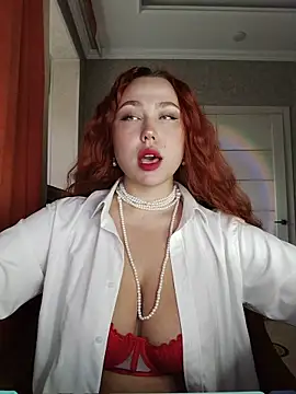 LolaaMint  online show from 03.05.26