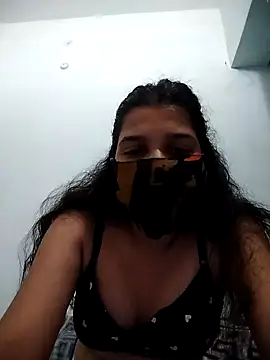 Snapshot of sexy_taniya21 chatting on 02.26.26 sexy taniya21 online show from 02.26.26