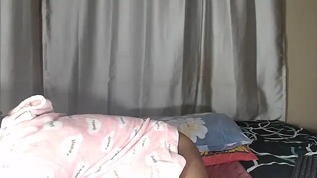 PussyFarrie online show from 03.26.26