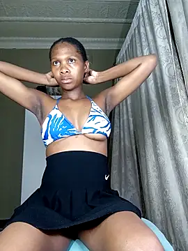 PussyFarrie online show from 04.19.26