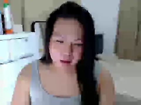 Snapshot of sweet_jaii chatting on 06.28.26 sweet jaii online show from 06.28.26