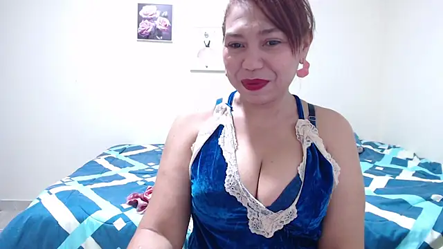 Snapshot of dannamomcerratt chatting on 04.30.26 dannamomcerratt online show from 04.30.26