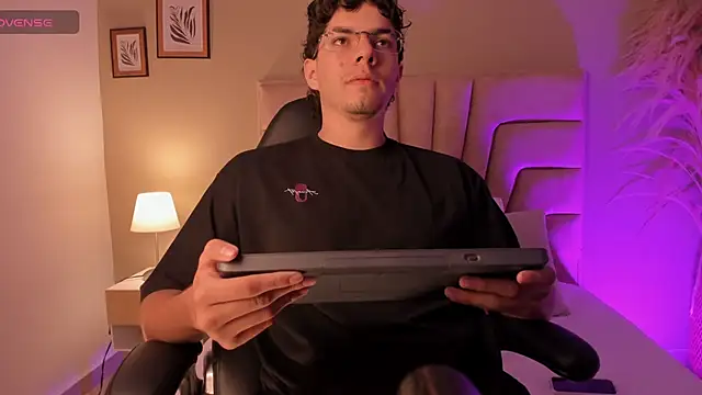 Axel Creed online show from 02.20.26