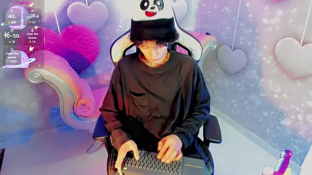 Snapshot of thanier_18 chatting on 03.10.26 thanier 18 online show from 03.10.26