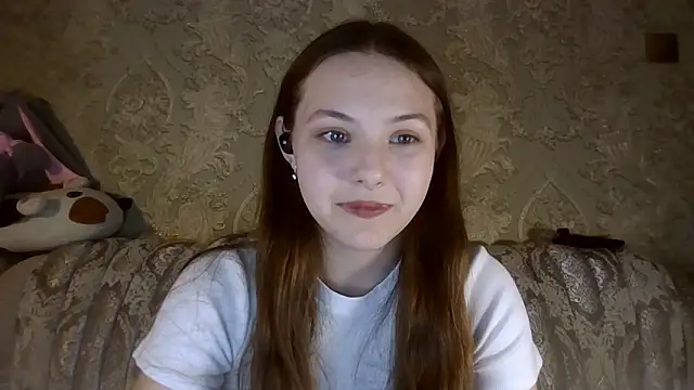 Snapshot of YuniNeko chatting on 02.16.26 YuniNeko online show from 02.16.26