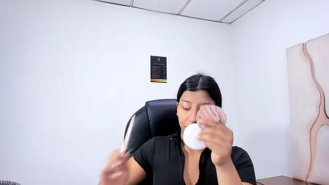 Vaneline2 online show from 03.24.26