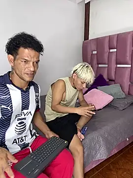 MaxyRyan online show from 02.24.26