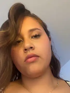 Sophie1  online show from 04.30.26