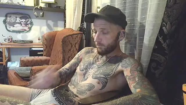 Snapshot of F_D_R_ chatting on 06.28.26 F D R online show from 06.28.26