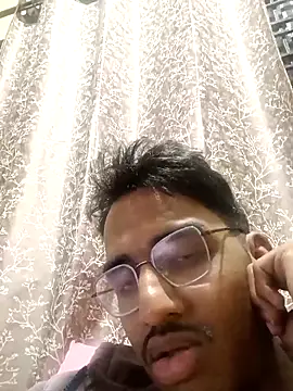 Snapshot of sexysai84 chatting on 02.09.26 sexysai84 online show from 02.09.26