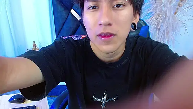 Snapshot of nikoo_18 chatting on 02.06.26 nikoo 18 online show from 02.06.26