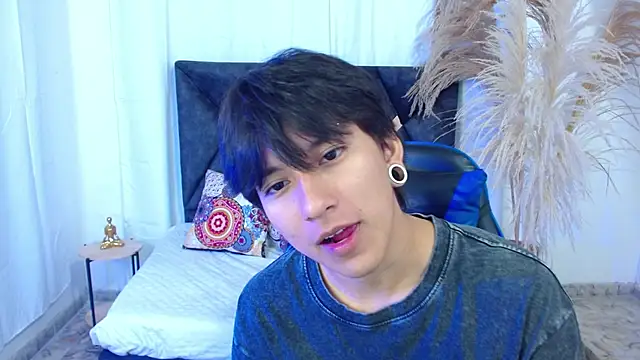 Snapshot of nikoo_18 chatting on 02.11.26 nikoo 18 online show from 02.11.26