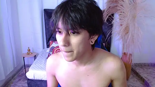 Snapshot of nikoo_18 chatting on 02.19.26 nikoo 18 online show from 02.19.26