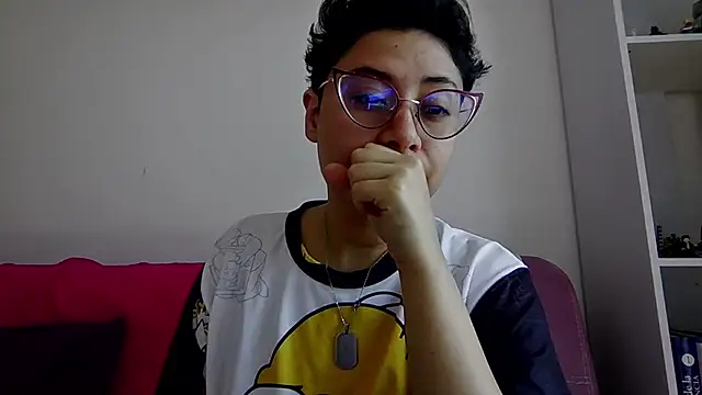 Juliexxxxtasy online show from 02.11.26