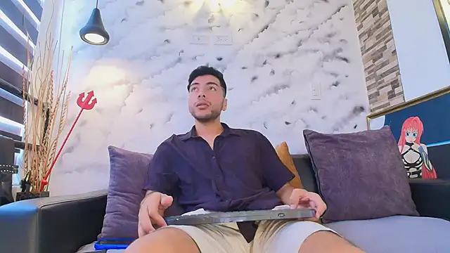 Max Hornye online show from 02.28.26