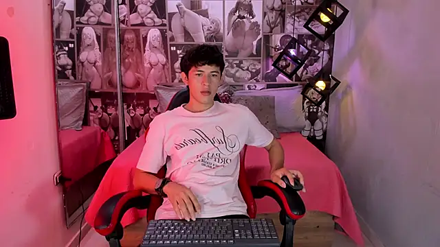 Snapshot of Christian_Foxx chatting on 02.21.26 Christian Foxx online show from 02.21.26