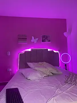 SofiaSiren online show from 03.31.26