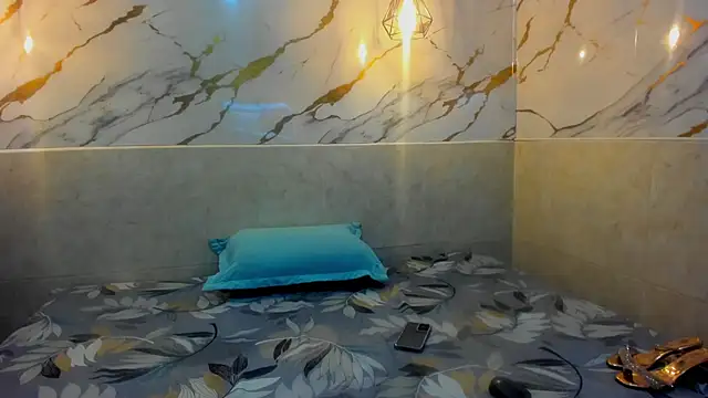  Nadiiaa online show from 02.05.26