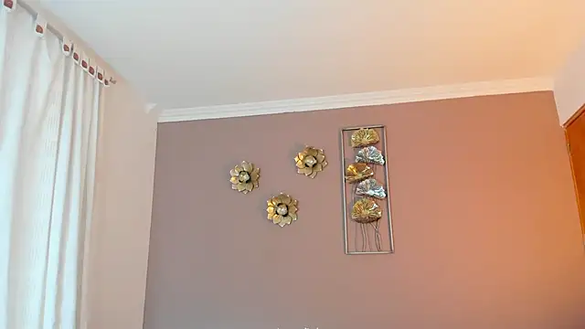 Snapshot of neyder_sanz chatting on 02.21.26 neyder sanz online show from 02.21.26