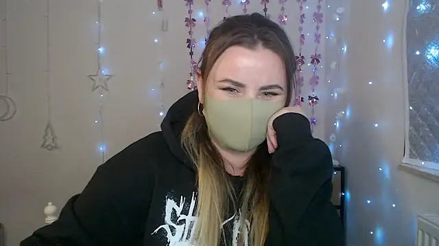 Avelina1 online show from 04.18.26