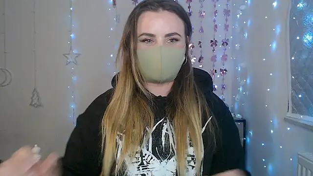 Avelina1 online show from 04.18.26