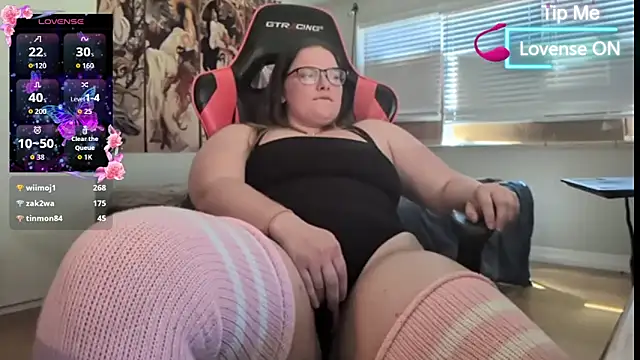 lillythotz online show from 04.03.26