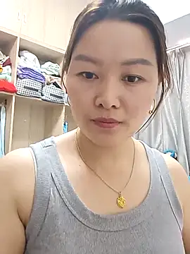 Snapshot of Jennie_dogy chatting on 04.06.26 Jennie dogy online show from 04.06.26