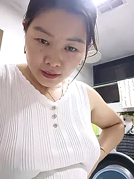 Snapshot of Jennie_dogy chatting on 04.07.26 Jennie dogy online show from 04.07.26
