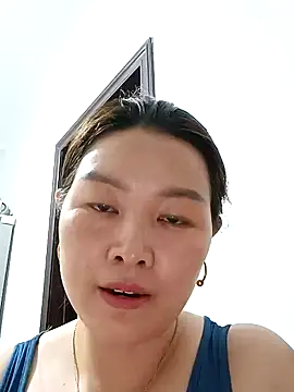 Snapshot of Jennie_dogy chatting on 04.10.26 Jennie dogy online show from 04.10.26