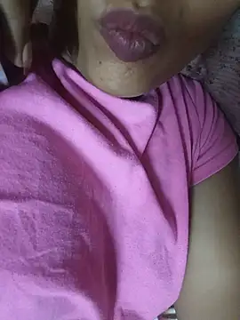 Snapshot of komalsharma99 chatting on 05.25.26 komalsharma99 online show from 05.25.26