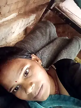 Snapshot of Hot_ree64 chatting on 02.19.26 Hot ree64 online show from 02.19.26