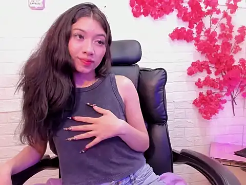 LaurynShell online show from 02.13.26