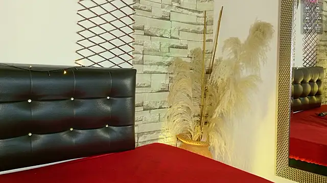 Snapshot of Lia_James_ chatting on 03.11.26 Lia James online show from 03.11.26