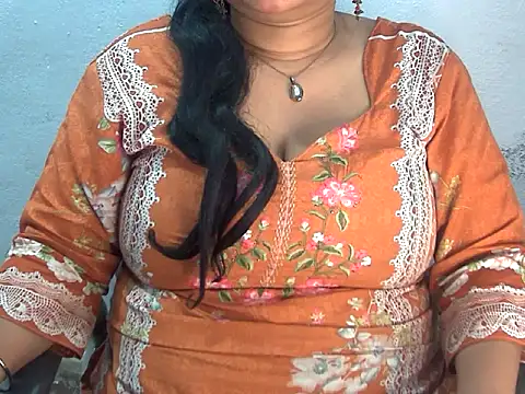 Snapshot of Saniya_K2 chatting on 07.26.26 Saniya K2 online show from 07.26.26
